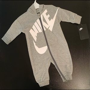 Nike Grey Long Sleeve Zip-up Onesie with Hood - 3 Months